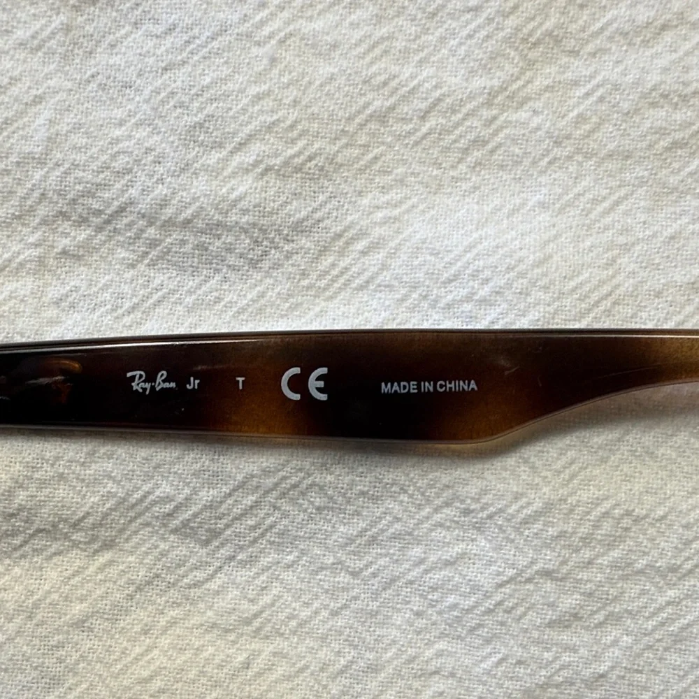 Ray-Ban lenses paired